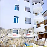 Simus Hotel Side